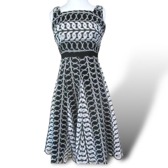Alex Marie Dresses & Skirts - Alex Marie Lace Dress